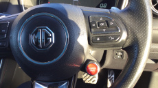 MG Hs 1.5 T-GDI Exclusive 5dr DCT Petrol Hatchback